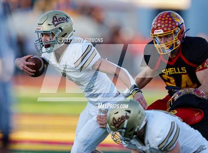 Thumbnail 2 in Mt. Carmel vs Roxana (IHSA 3A Semifinals) photogallery.