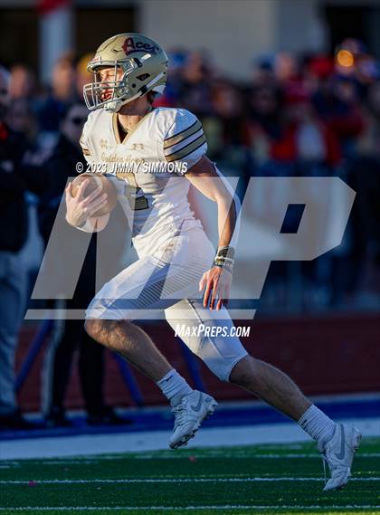 Thumbnail 3 in Mt. Carmel vs Roxana (IHSA 3A Semifinals) photogallery.