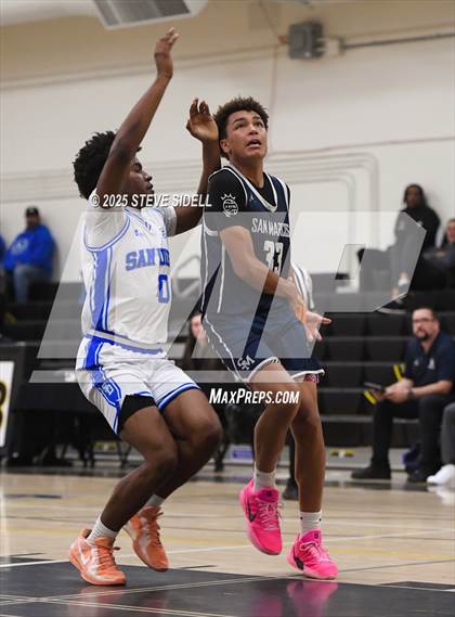 Thumbnail 1 in San Diego vs. San Marcos photogallery.