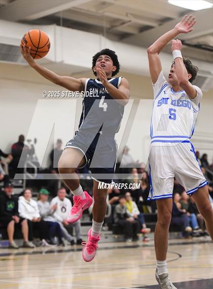 Thumbnail 1 in San Diego vs. San Marcos photogallery.