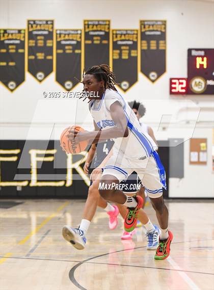 Thumbnail 2 in San Diego vs. San Marcos photogallery.