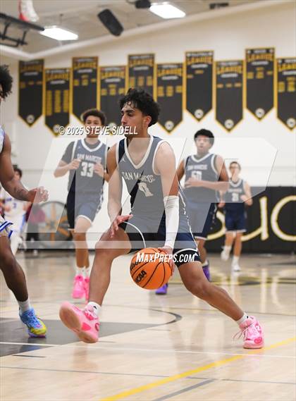 Thumbnail 2 in San Diego vs. San Marcos photogallery.