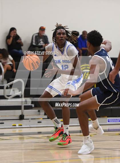 Thumbnail 3 in San Diego vs. San Marcos photogallery.