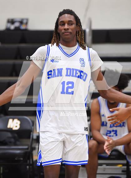 Thumbnail 2 in San Diego vs. San Marcos photogallery.