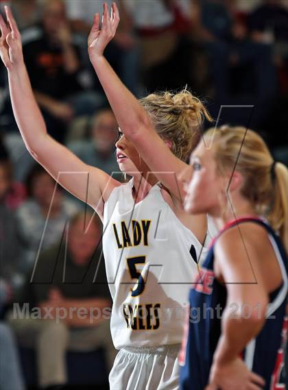 Thumbnail 3 in South-Doyle @ Seymour photogallery.