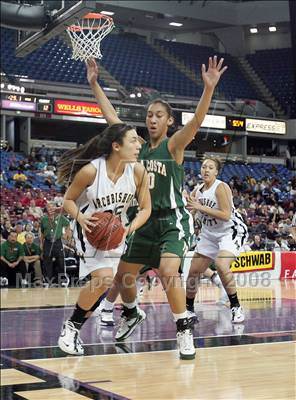 Thumbnail 1 in Mira Costa vs. Archbishop Mitty (CIF State D2 Final) photogallery.