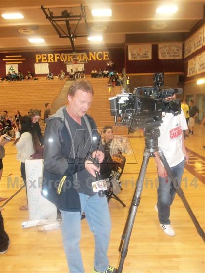 Thumbnail 2 in Mountain Pointe TOC Ceremony photogallery.