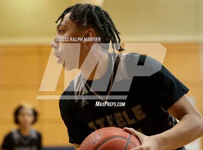 Thumbnail 1 in Steele @ Boerne-Champion photogallery.