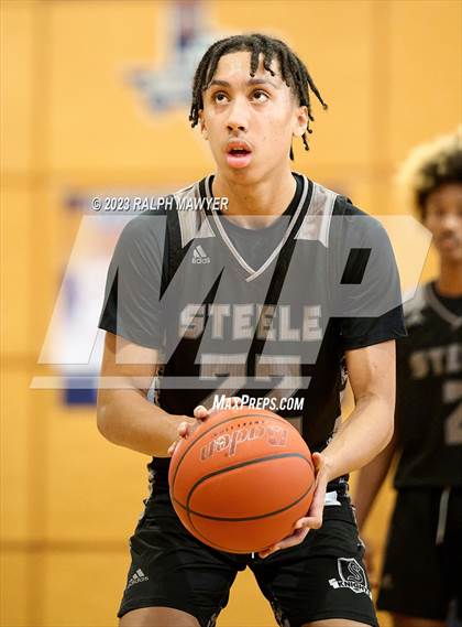 Thumbnail 2 in Steele @ Boerne-Champion photogallery.