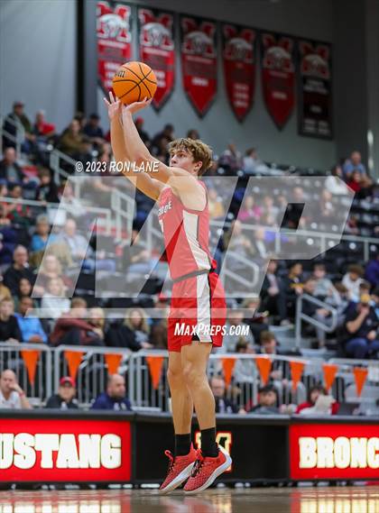Thumbnail 3 in Westmoore @ Mustang photogallery.