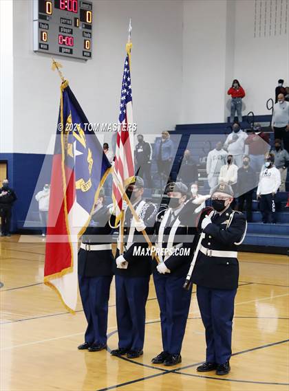 Thumbnail 2 in Shelby vs. Farmville Central (NCHSAA 2A Championship) photogallery.