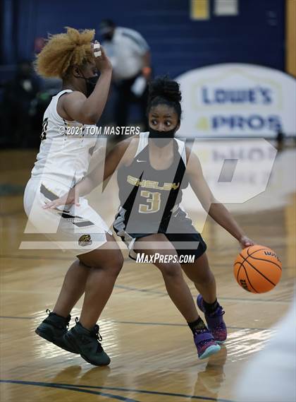 Thumbnail 1 in Shelby vs. Farmville Central (NCHSAA 2A Championship) photogallery.