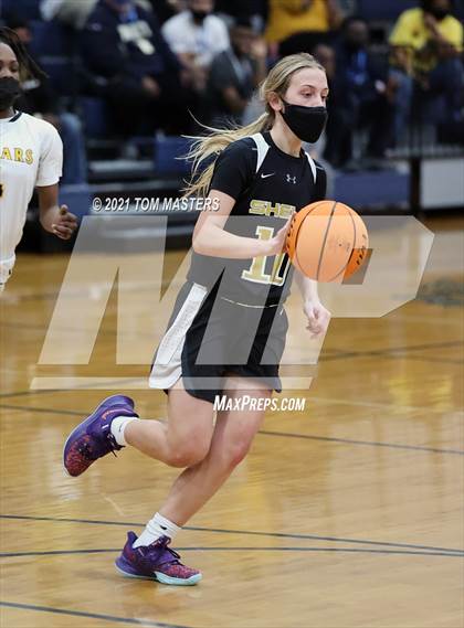 Thumbnail 1 in Shelby vs. Farmville Central (NCHSAA 2A Championship) photogallery.