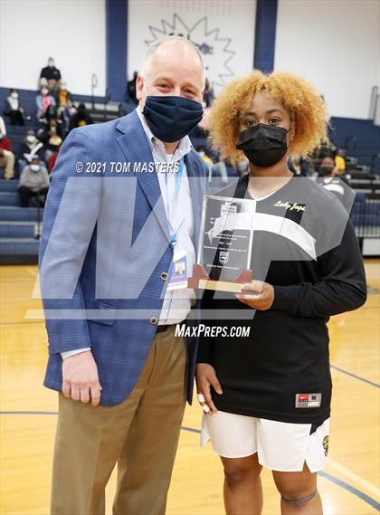 Thumbnail 1 in Shelby vs. Farmville Central (NCHSAA 2A Championship) photogallery.