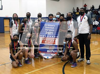 Thumbnail 3 in Shelby vs. Farmville Central (NCHSAA 2A Championship) photogallery.