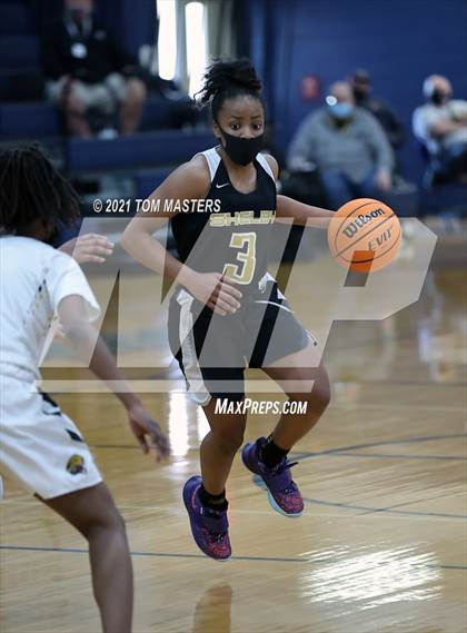 Thumbnail 2 in Shelby vs. Farmville Central (NCHSAA 2A Championship) photogallery.