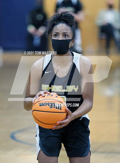 Thumbnail 1 in Shelby vs. Farmville Central (NCHSAA 2A Championship) photogallery.