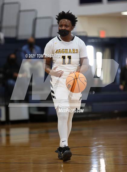 Thumbnail 1 in Shelby vs. Farmville Central (NCHSAA 2A Championship) photogallery.