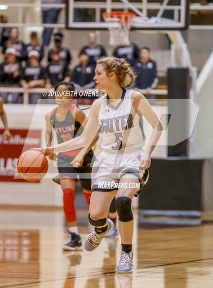 Thumbnail 3 in Guyer vs. Skyline (UIL 6A Regional Quarterfinals Playoff) photogallery.