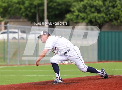Thumbnail 2 in Sachse vs. Dallas Jesuit (UIL 6A Bi-District Playoff) photogallery.