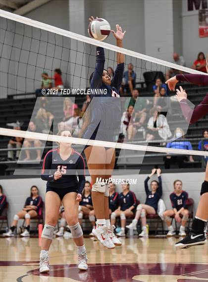 Thumbnail 1 in Baptist Prep @ Perryville photogallery.
