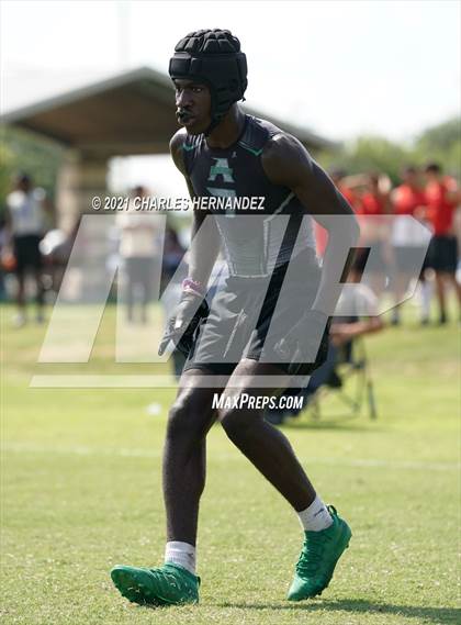 Thumbnail 2 in Hebron vs. Azle (Texas State 7-on-7 Tournament Division 1) photogallery.