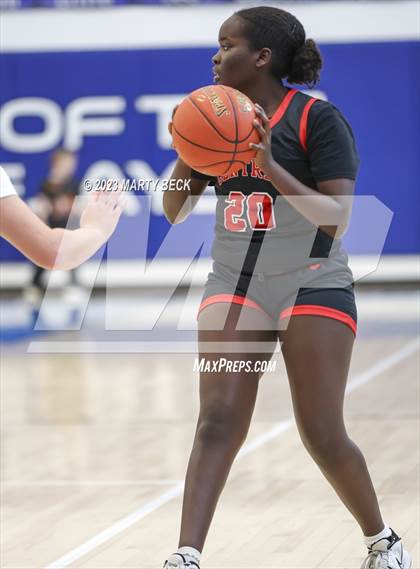 Thumbnail 2 in Central vs Ozark (Bill Rowe's Queen City Showcase) photogallery.
