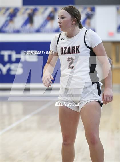 Thumbnail 2 in Central vs Ozark (Bill Rowe's Queen City Showcase) photogallery.