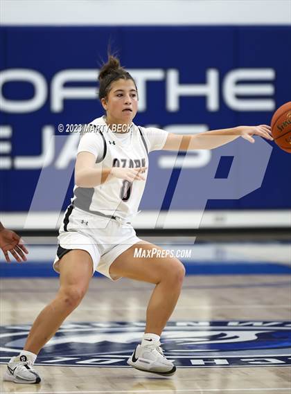 Thumbnail 3 in Central vs Ozark (Bill Rowe's Queen City Showcase) photogallery.