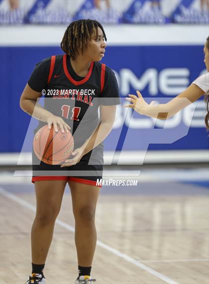 Thumbnail 2 in Central vs Ozark (Bill Rowe's Queen City Showcase) photogallery.