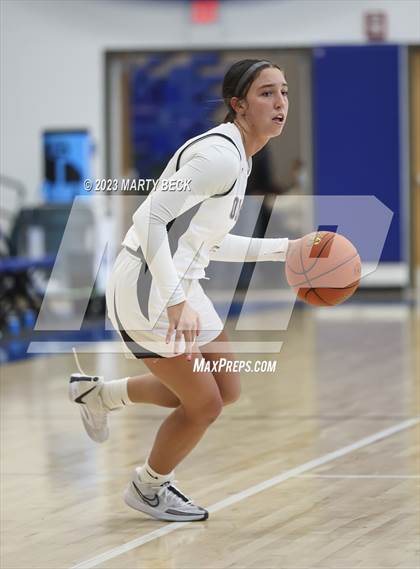 Thumbnail 1 in Central vs Ozark (Bill Rowe's Queen City Showcase) photogallery.