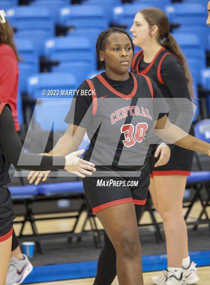 Thumbnail 1 in Central vs Ozark (Bill Rowe's Queen City Showcase) photogallery.