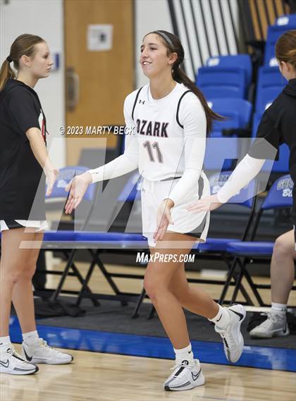 Thumbnail 3 in Central vs Ozark (Bill Rowe's Queen City Showcase) photogallery.