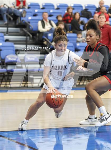 Thumbnail 3 in Central vs Ozark (Bill Rowe's Queen City Showcase) photogallery.