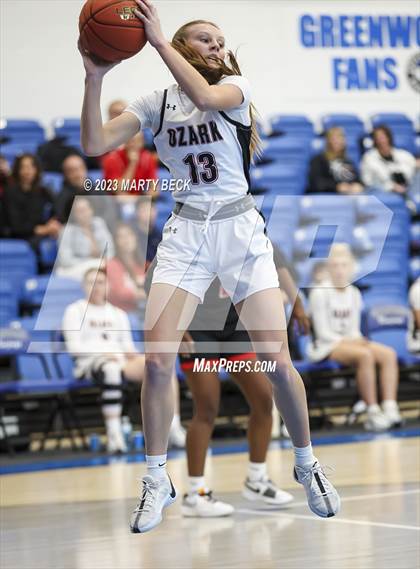 Thumbnail 3 in Central vs Ozark (Bill Rowe's Queen City Showcase) photogallery.