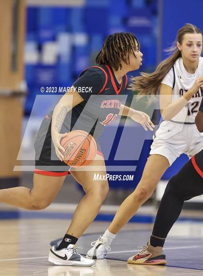 Thumbnail 3 in Central vs Ozark (Bill Rowe's Queen City Showcase) photogallery.