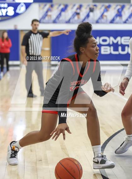 Thumbnail 1 in Central vs Ozark (Bill Rowe's Queen City Showcase) photogallery.