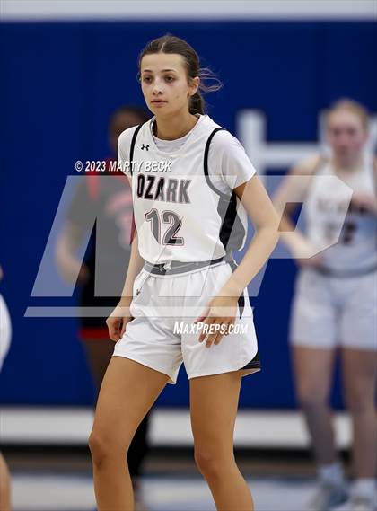 Thumbnail 2 in Central vs Ozark (Bill Rowe's Queen City Showcase) photogallery.