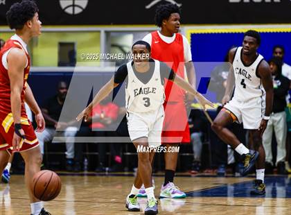 Thumbnail 3 in Cardinal Hayes vs Eagle Academy (City Is Mine Classic) photogallery.