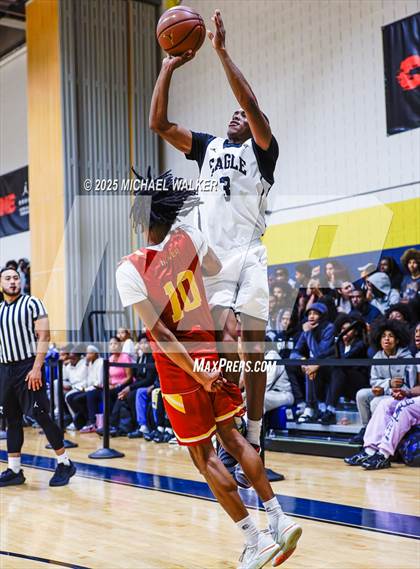 Thumbnail 2 in Cardinal Hayes vs Eagle Academy (City Is Mine Classic) photogallery.