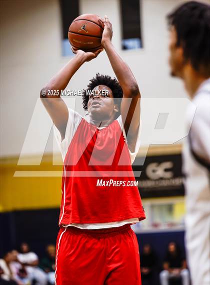 Thumbnail 1 in Cardinal Hayes vs Eagle Academy (City Is Mine Classic) photogallery.