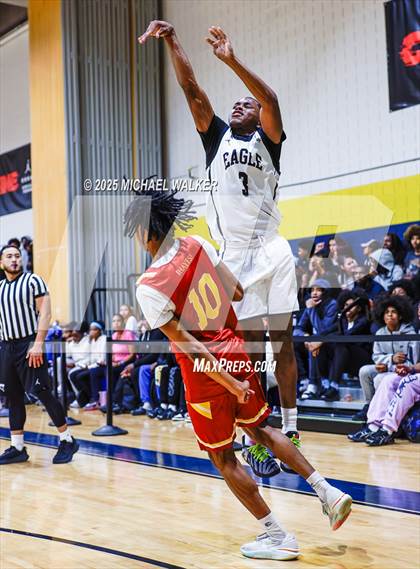 Thumbnail 3 in Cardinal Hayes vs Eagle Academy (City Is Mine Classic) photogallery.