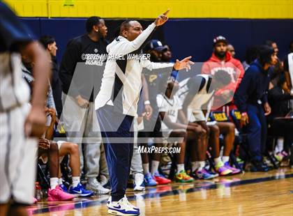 Thumbnail 2 in Cardinal Hayes vs Eagle Academy (City Is Mine Classic) photogallery.