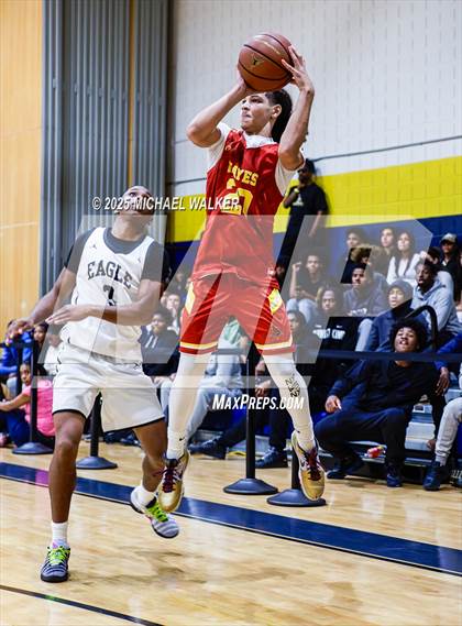 Thumbnail 1 in Cardinal Hayes vs Eagle Academy (City Is Mine Classic) photogallery.