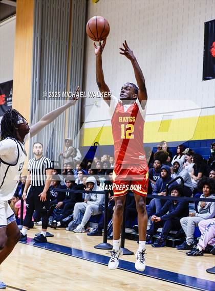 Thumbnail 3 in Cardinal Hayes vs Eagle Academy (City Is Mine Classic) photogallery.