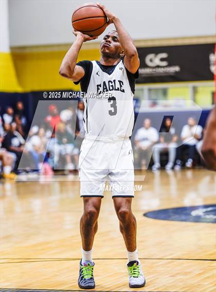 Thumbnail 1 in Cardinal Hayes vs Eagle Academy (City Is Mine Classic) photogallery.