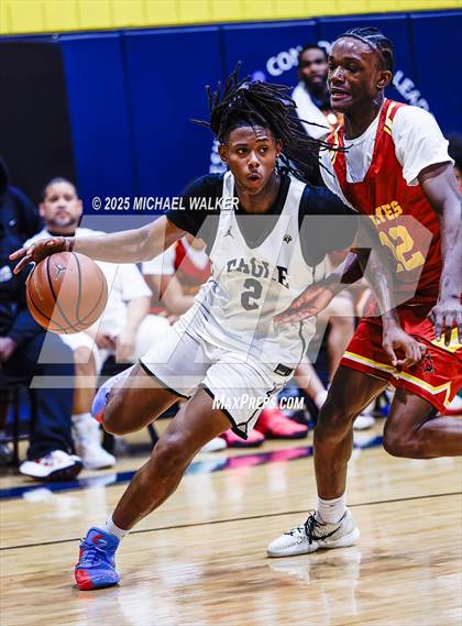 Thumbnail 2 in Cardinal Hayes vs Eagle Academy (City Is Mine Classic) photogallery.