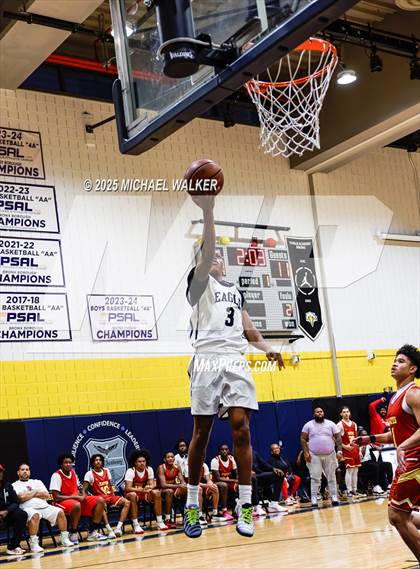 Thumbnail 3 in Cardinal Hayes vs Eagle Academy (City Is Mine Classic) photogallery.