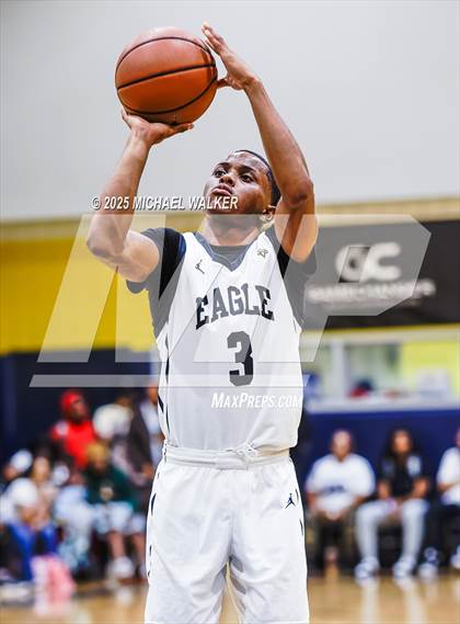 Thumbnail 2 in Cardinal Hayes vs Eagle Academy (City Is Mine Classic) photogallery.