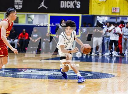 Thumbnail 3 in Cardinal Hayes vs Eagle Academy (City Is Mine Classic) photogallery.